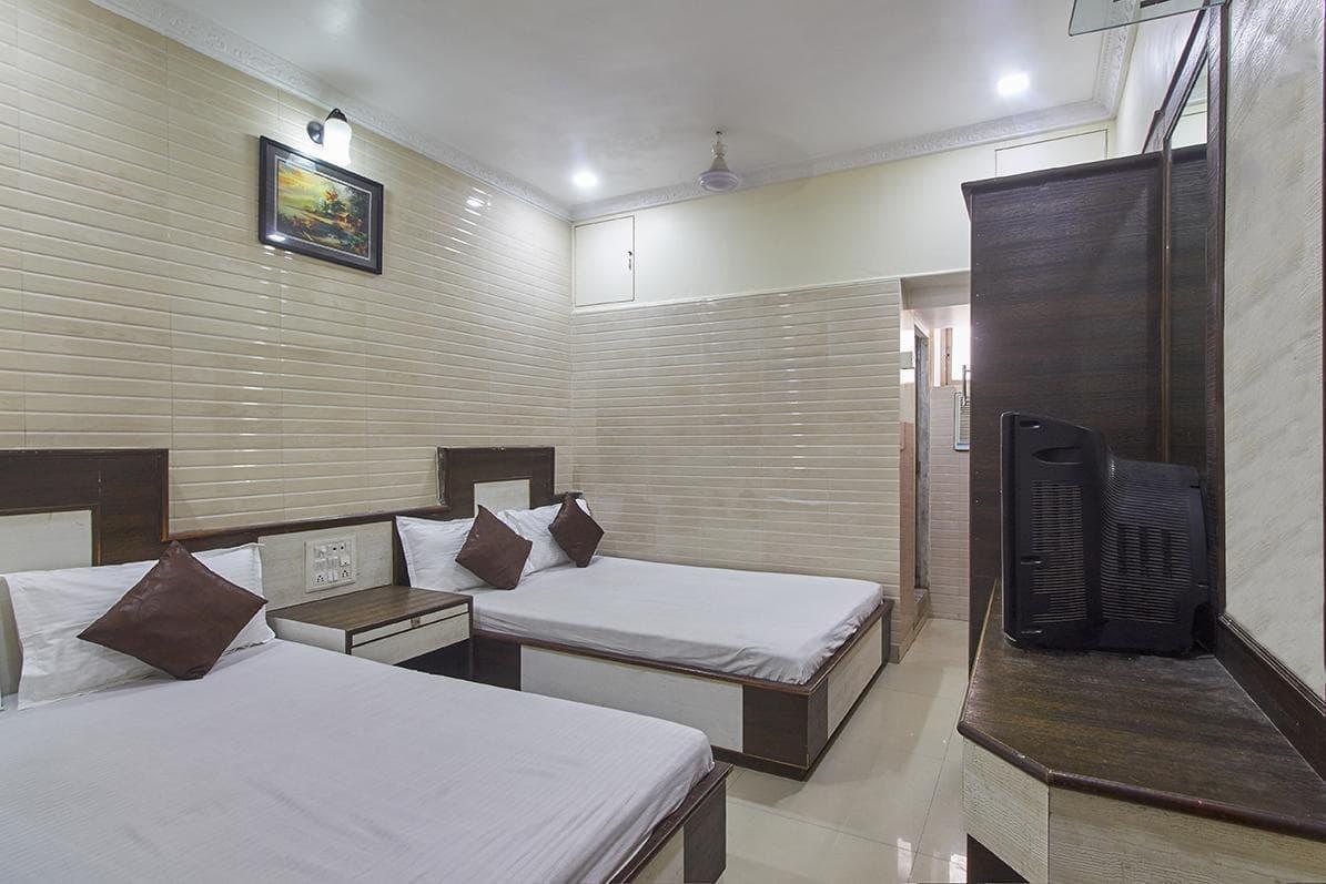 Plaza Guest House Mumbai Ngoại thất bức ảnh